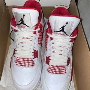 Jordan 4 “Alternate 89”